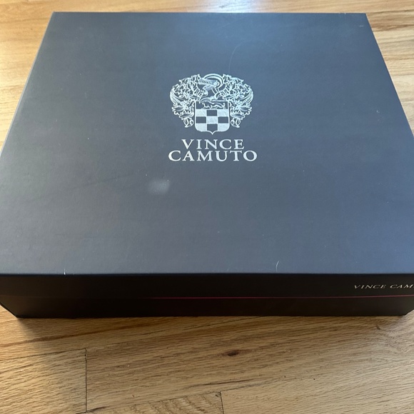 VINCE CAMUTO Black Stretch Microsuede Boots - Brand new in the box!! Size 7 - Picture 3 of 10